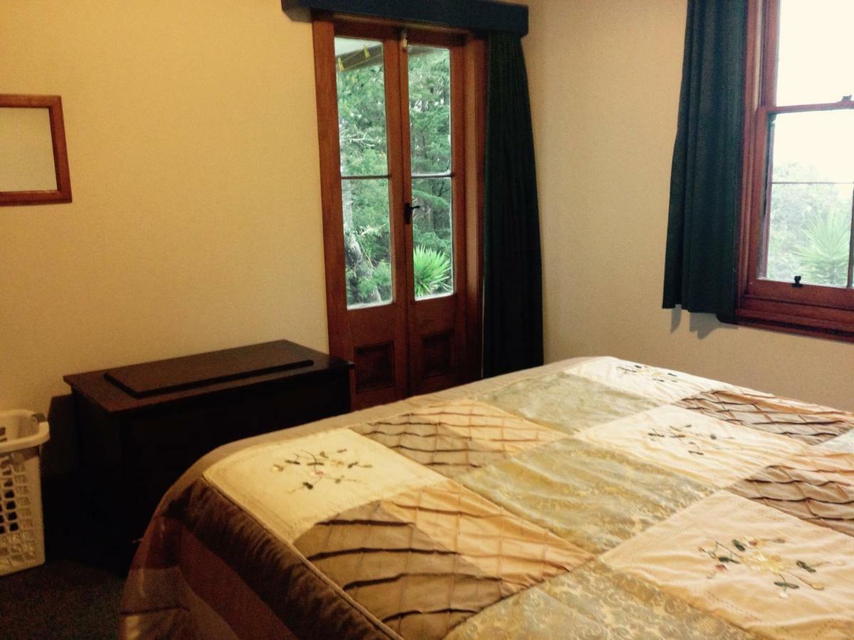 Te Puia Waipiro Bay Paradise B&B 외부 사진